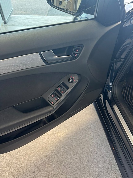 Audi A4 9 of 10