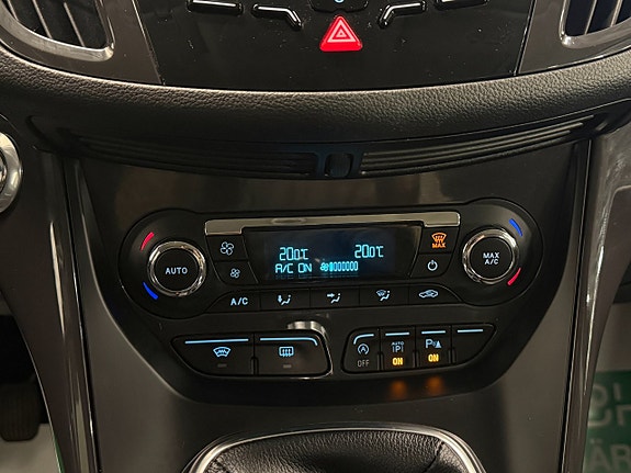 Ford Kuga 16 of 22