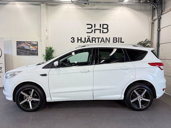 Ford Kuga 2 of 22