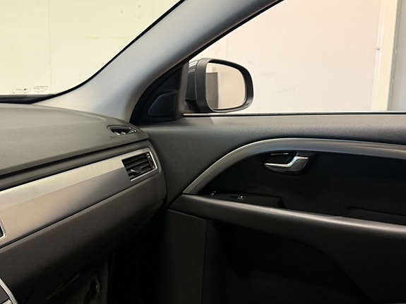 Volvo V70 29 of 30