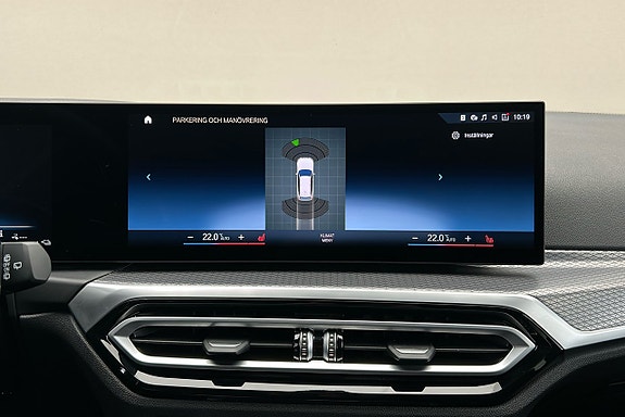 BMW 330e 21 of 24