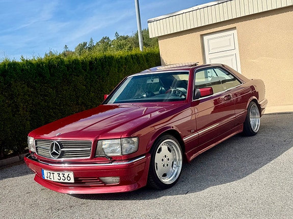 Mercedes-Benz S560 2 of 9