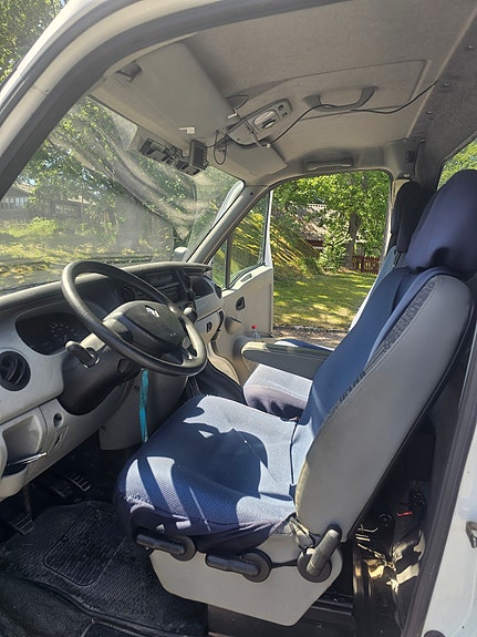 Renault Master 29 of 30