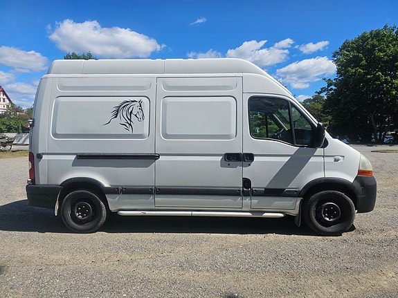 Renault Master 15 of 30