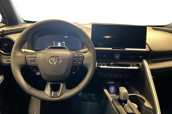 Toyota C-HR 10 of 21