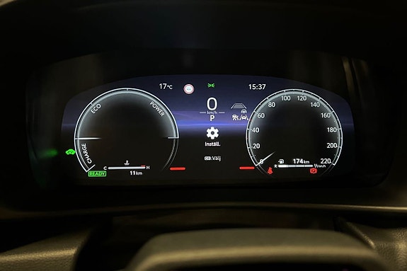 Toyota C-HR 16 of 21
