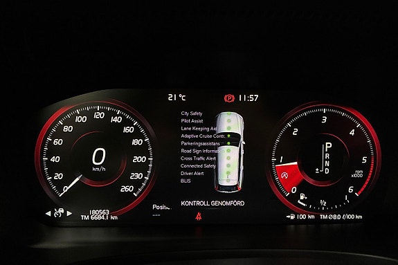 Volvo V90 Cross Country 17 of 30
