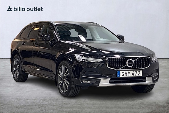 Volvo V90 Cross Country 4 of 30