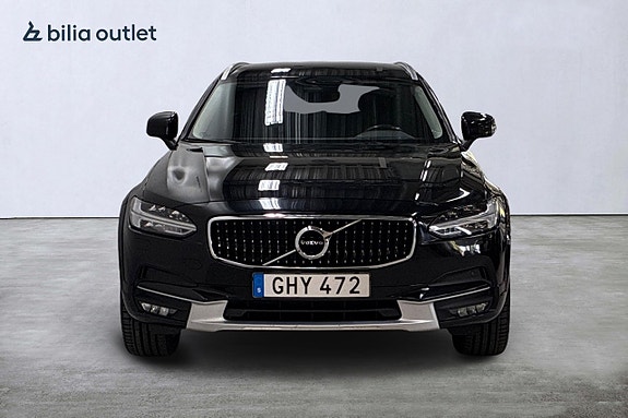 Volvo V90 Cross Country 3 of 30