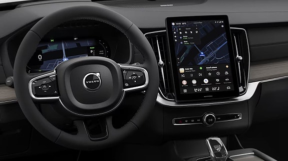 Volvo XC90 13 of 19