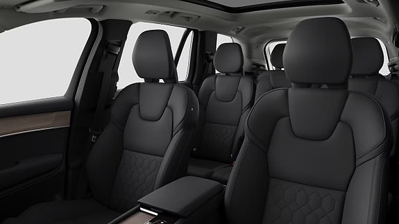 Volvo XC90 18 of 19