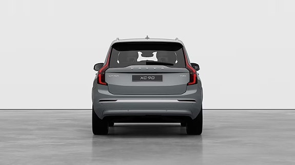Volvo XC90 19 of 19