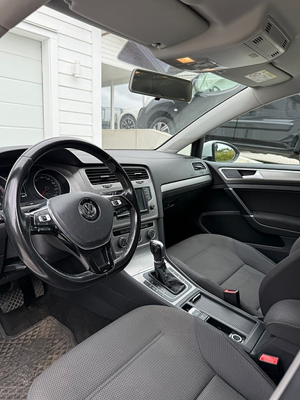 Volkswagen Golf VII 5 of 7