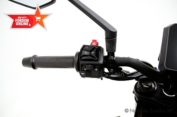 KTM 125 Duke - Hemleverans 8 of 11