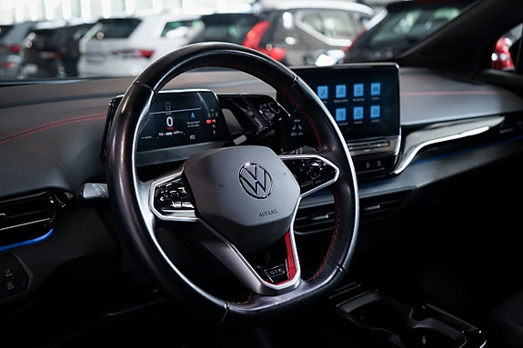 Volkswagen ID.4 GTX 11 of 29