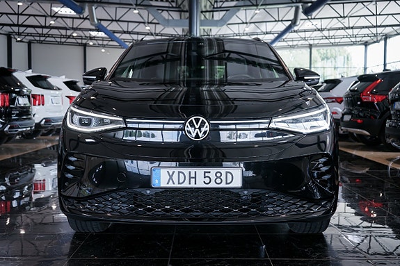 Volkswagen ID.4 GTX 3 of 29