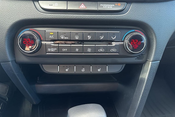 Kia Ceed 13 of 17
