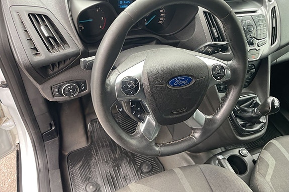 Ford Transit Connect 8 of 14