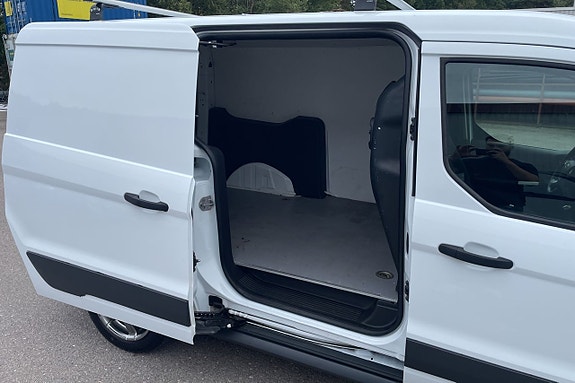 Ford Transit Connect 13 of 14