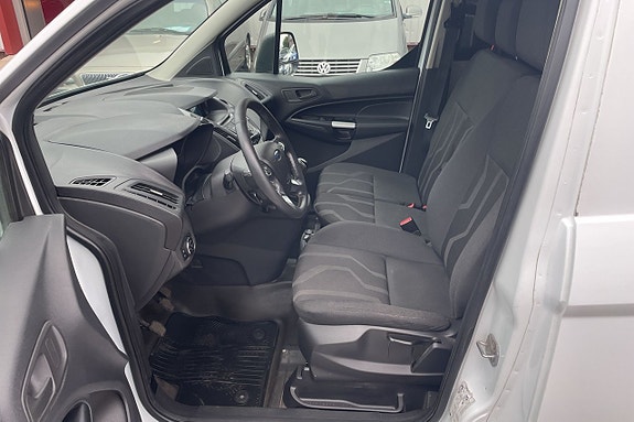 Ford Transit Connect 6 of 14