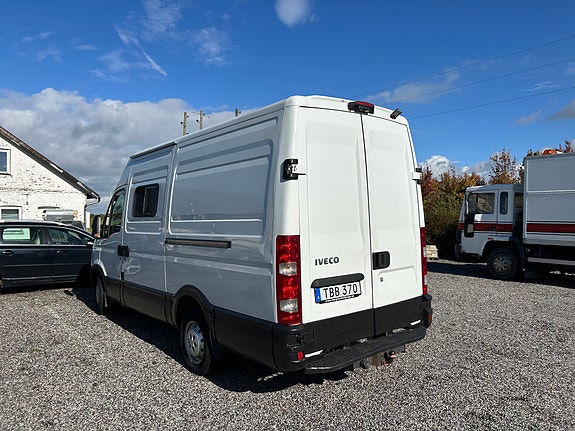 Iveco 35S14 14 of 14