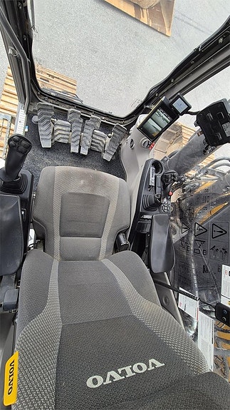 Volvo EC220EL 14 of 14