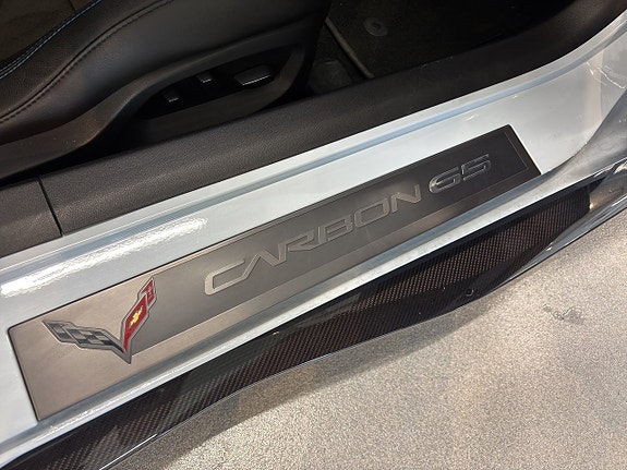 Chevrolet Corvette 11 of 18