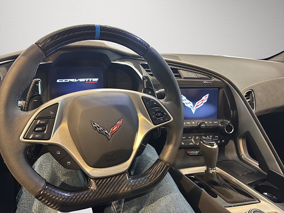 Chevrolet Corvette 13 of 18