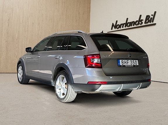Skoda Octavia 8 of 10
