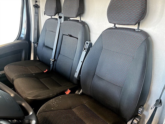 Peugeot Boxer 7 of 15