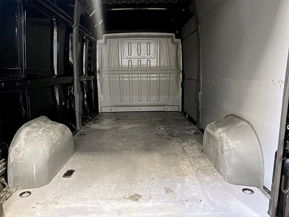 Peugeot Boxer 15 of 15
