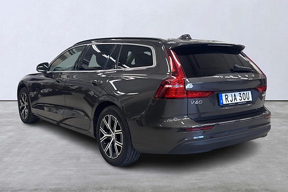 Volvo V60 4 of 22