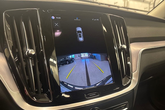 Volvo V60 17 of 22