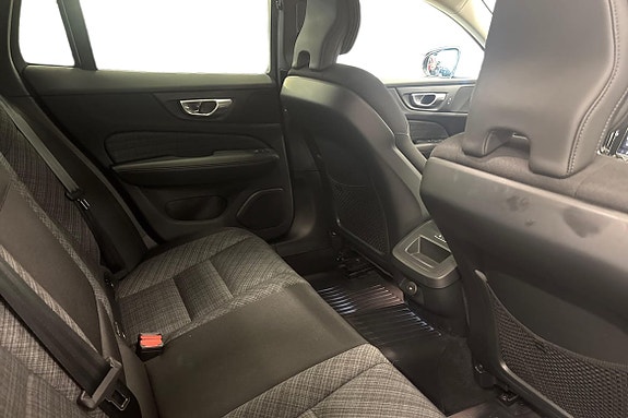Volvo V60 11 of 22
