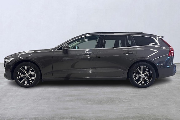 Volvo V60 2 of 22