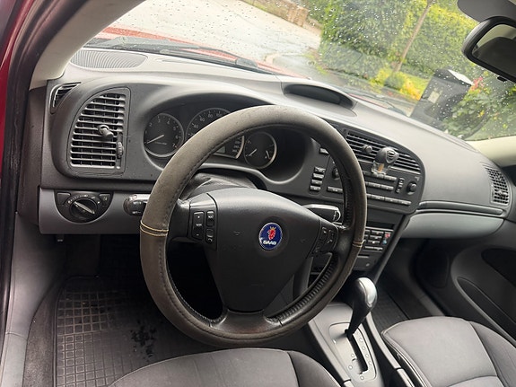 Saab 9-3 8 of 8