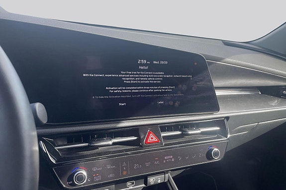 Kia Niro 10 of 13