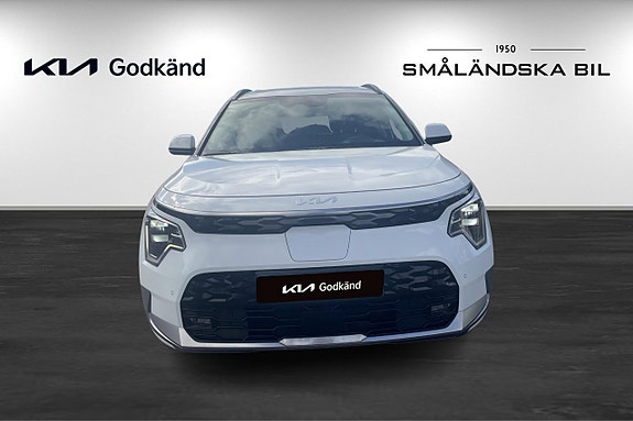 Kia Niro 2 of 13