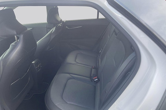 Kia Niro 8 of 13