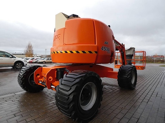 JLG 450 AJ 3 of 11