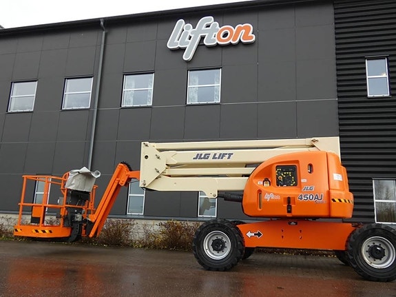 JLG 450 AJ 10 of 11