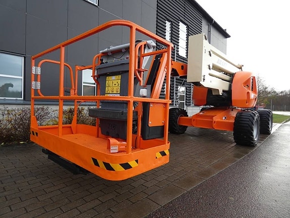 JLG 450 AJ 9 of 11