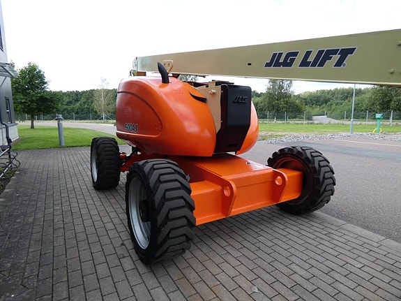 JLG 600 AJ 7 of 11