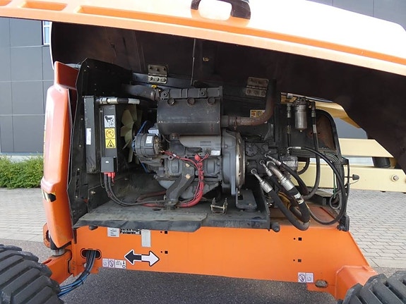 JLG 520 AJ 12 of 13