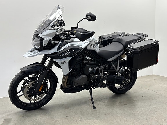 Triumph TIGER 1200 ALPINE 2 of 5