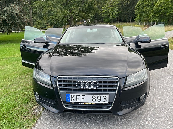 Audi A5 2 of 8