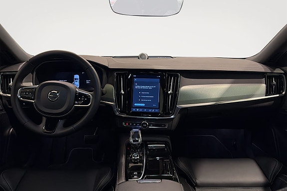 Volvo S90 8 of 20
