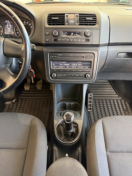Skoda Fabia 17 of 27