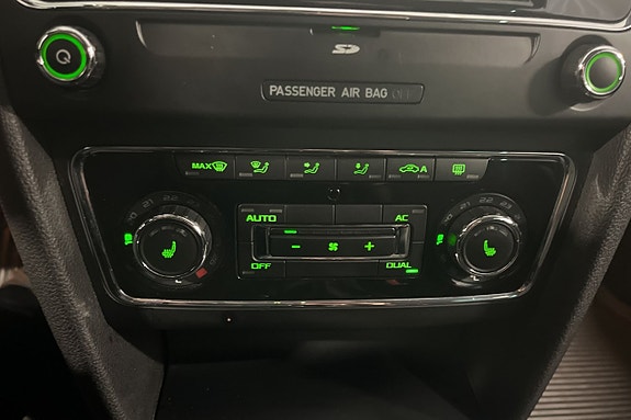 Skoda Superb 17 of 18