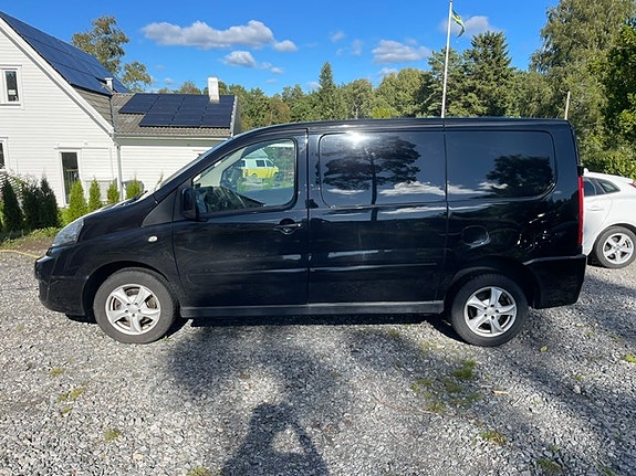 Peugeot Expert 2 of 7